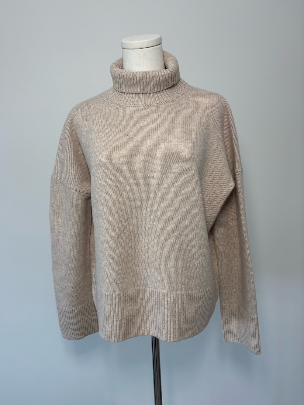 Qinhésù 50% Yak 50% Wool Oversized Boxy Turtleneck Sweater Oatmeal S